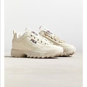 Meet your Posher, Kaitlyn